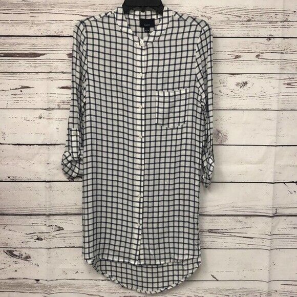 Lumiere plaid‎ long sleeve “flannel” style tunic - Picture 1 of 6